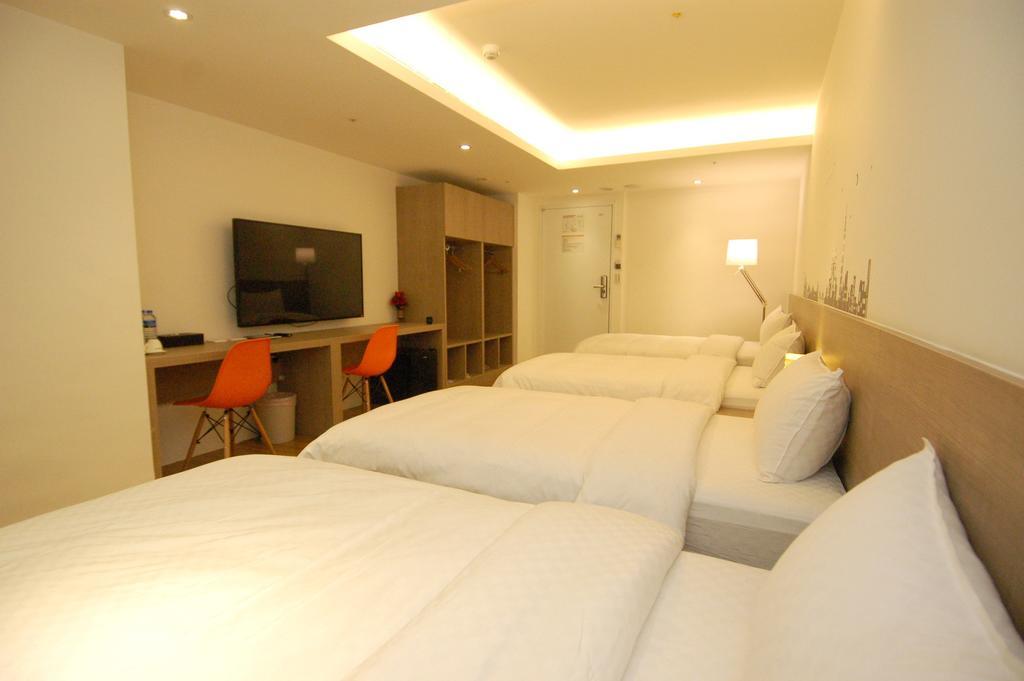 Season 5 Inn Luodong Kamer foto