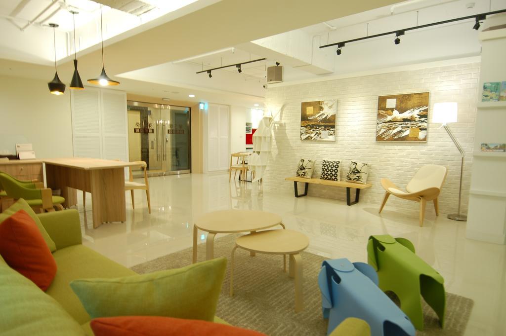 Season 5 Inn Luodong Buitenkant foto