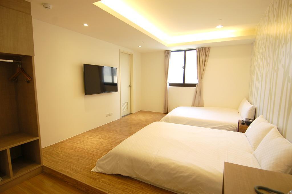 Season 5 Inn Luodong Buitenkant foto