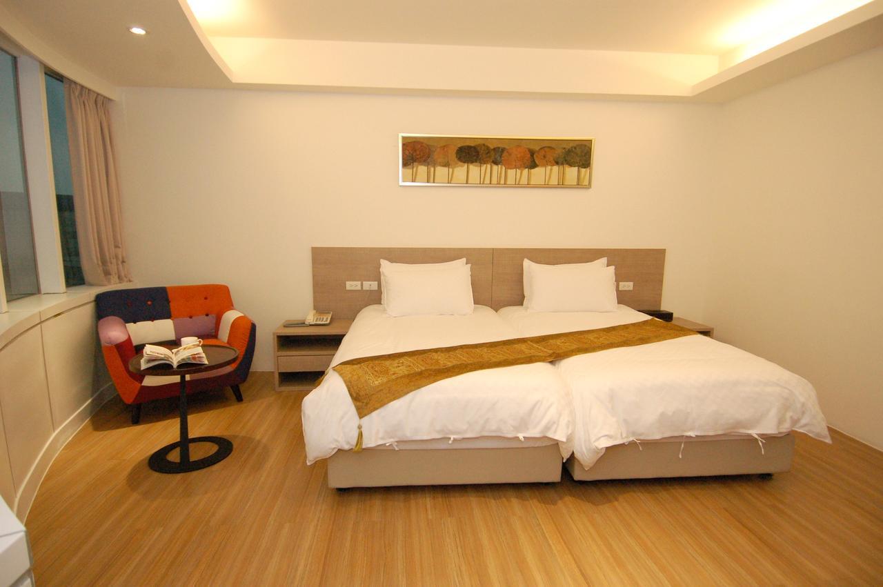 Season 5 Inn Luodong Buitenkant foto